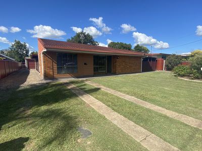 18 Roberta Street, Kingaroy
