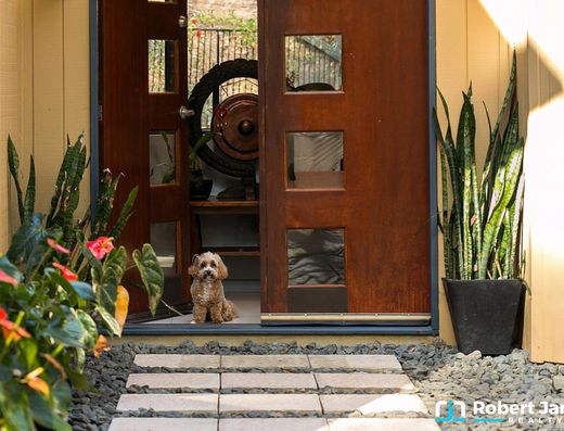 Tranquil Acreage Retreat in Sought-After Doonan image 4