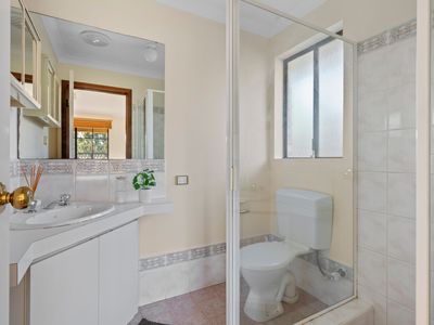 21 Premier Street, Hannans