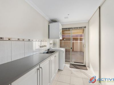 9 Iris Court, Coodanup