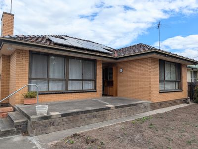 22 Charlotte Avenue, Newcomb