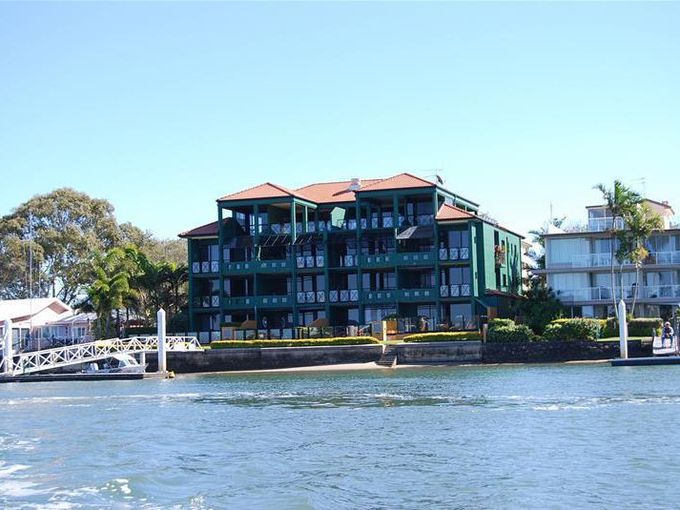 9 / 57 River Esplanade, Mooloolaba