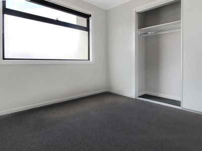 1 / 16 Chevron Street, Tarneit