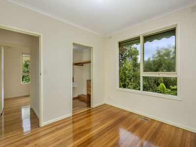 6 Phoenix Court, Doncaster East