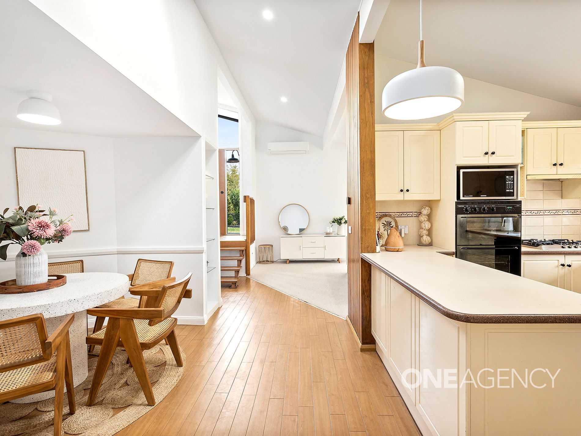 11 Thrower Avenue, Mount Warrigal