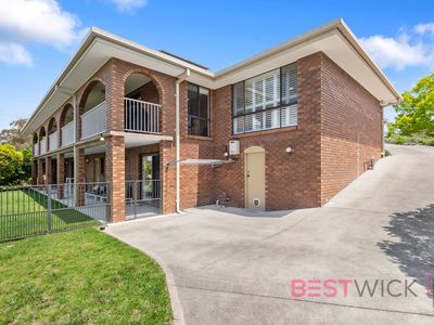 11 Dunrossil Crescent, West Bathurst