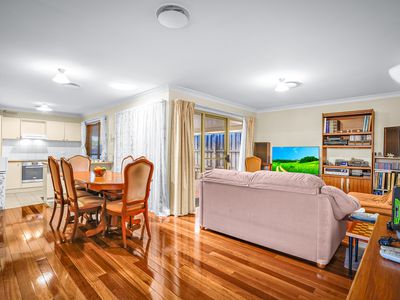 5 Coringle Place, Woodcroft