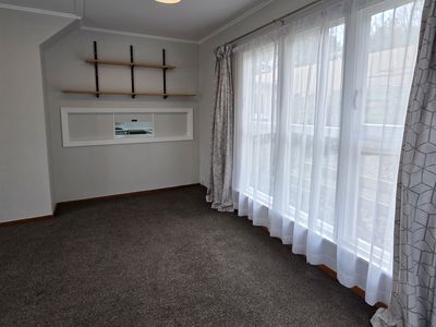 8A Devon Place, Cannons Creek