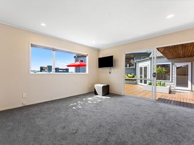 7 Elizabeth Place, Mairangi Bay