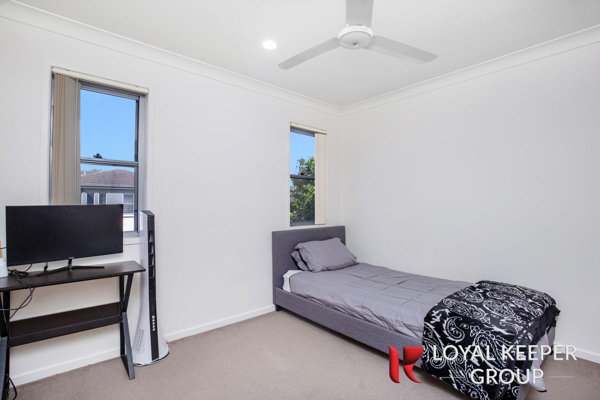 25 / 1 Belongil Street, Pacific Pines