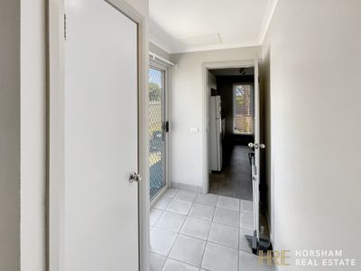 2 / 120 Bennett Road, Horsham