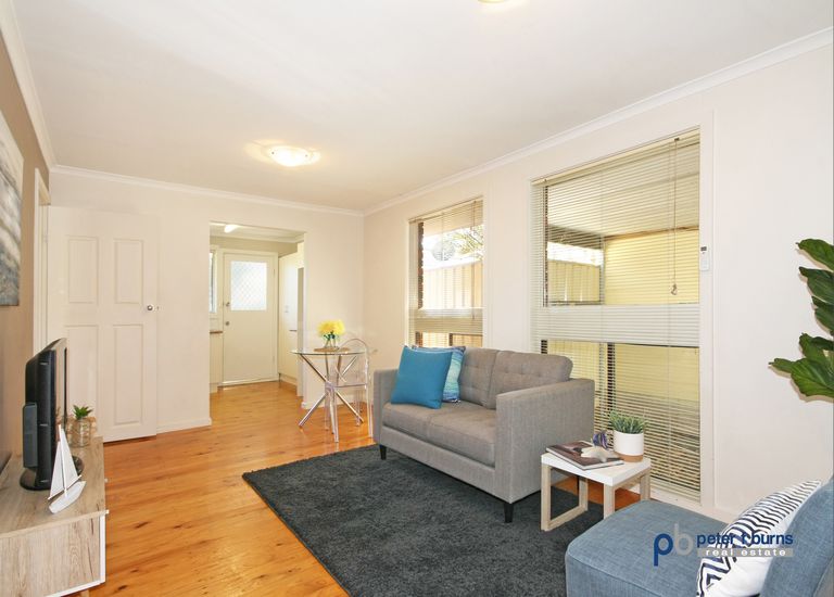 2 / 2 Storey Avenue, Aldinga Beach