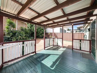 4 FROST STREET, Earlwood