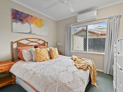 6 / 7a Grantala Street, Manoora