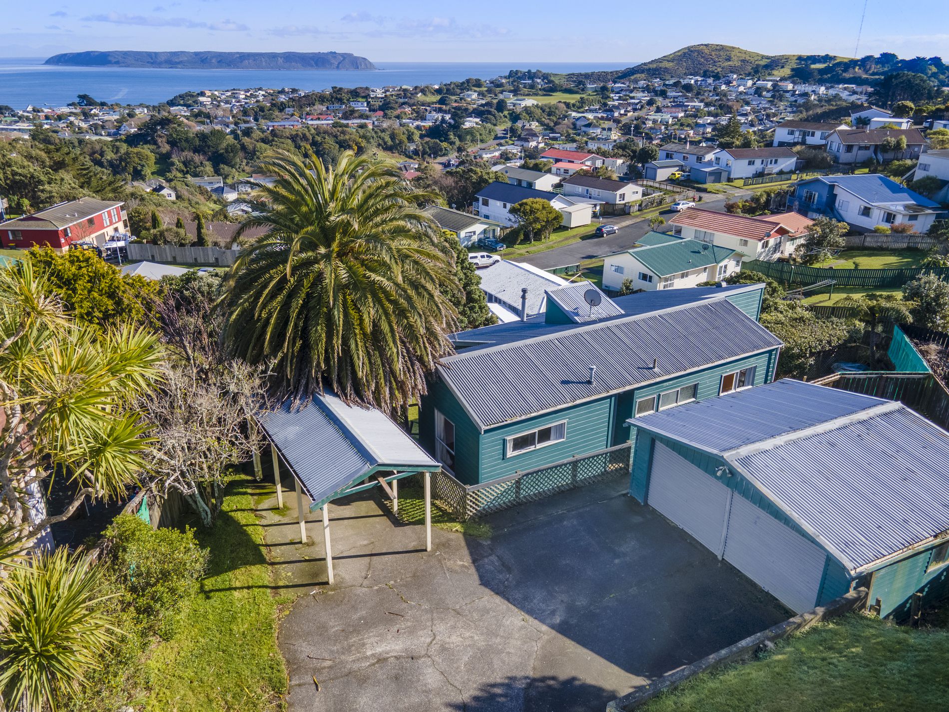 129 Gloaming Hill, Titahi Bay