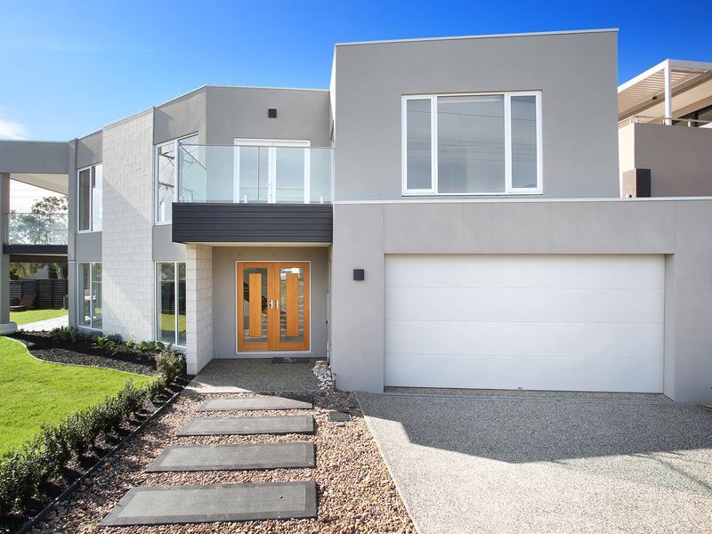 Real Estate Agent Mornington McNeill Real Estate