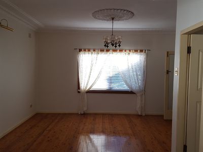 59 Yellagong Street, West Wollongong