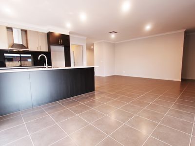 6 Elgata Way, Werribee