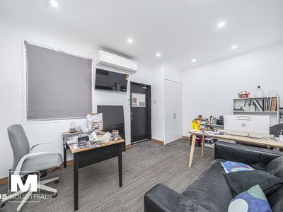 10 / 254 Milperra Road, Milperra
