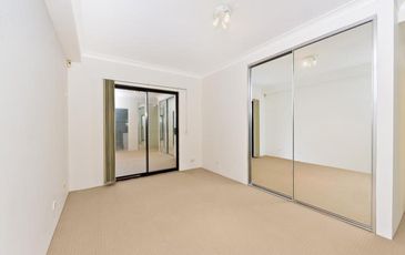 2 / 9-13 Sir Thomas Mitchell Rd, Bondi Beach