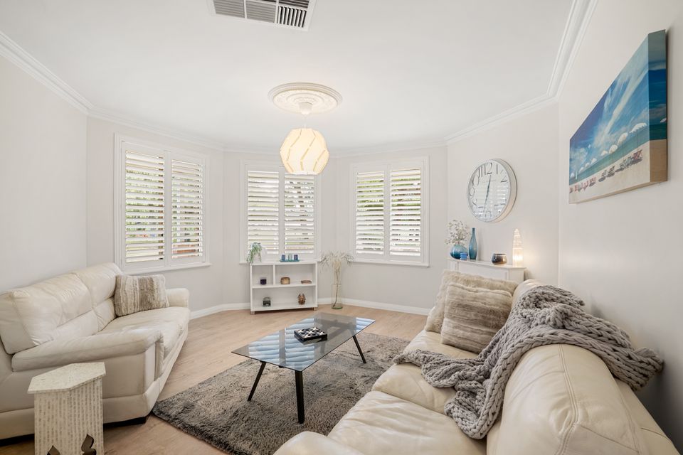 27 OAK WAY, Baldivis