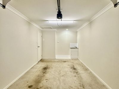1 / 5 Corack Avenue, Cambooya