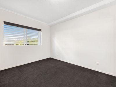 7/8 Underhill Ave, Indooroopilly