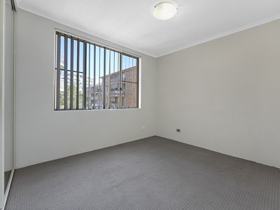 38 / 3 Riverpark Drive, Liverpool
