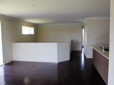 1 Vivian Hancock Drive, North Booval