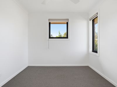 9 Bond Street, Campbell Town