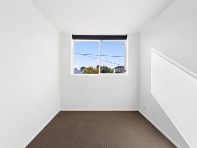 4 / 657 Barkly Street, West Footscray
