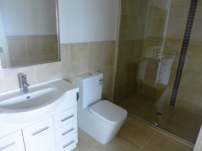 1B/44 Myers Street, Geelong