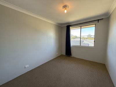 10 / 5 Mead Drive, Chipping Norton