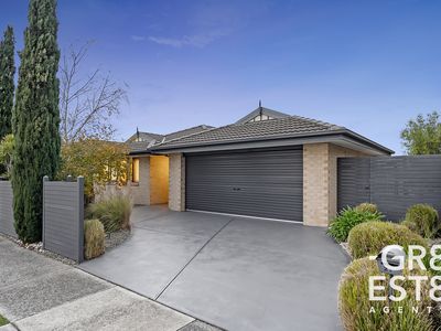 21 Ferndown Drive, Cranbourne