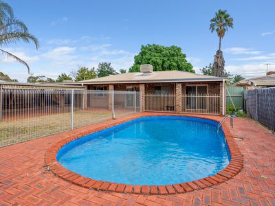 25 Belmont Avenue, Kalgoorlie
