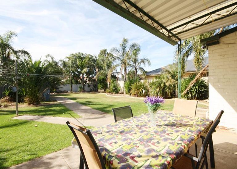 21 Eton Avenue, Warradale