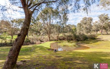 1 Thomson Road, Beaconsfield Upper