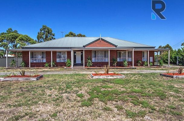 52-54 Bourke Street, Bulla