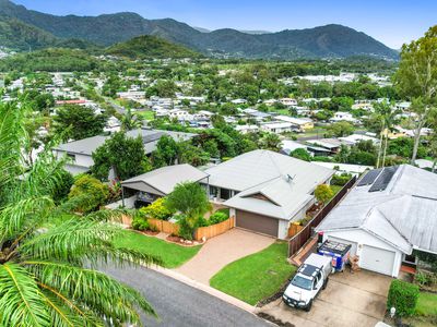 18 Travolta Close, White Rock