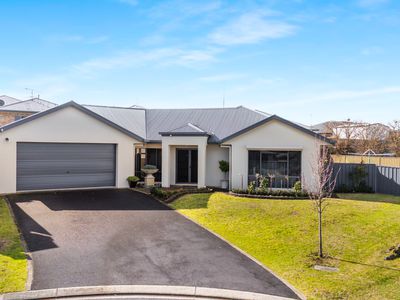 12 Silverbrook Avenue, Mount Gambier