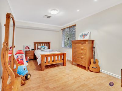 55 Teakwood Loop, Thornlie