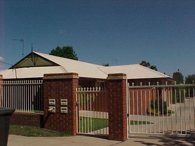 4 / 33-35 Boundary, Dubbo