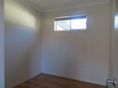 7B Jobson Avenue, Mount Ousley