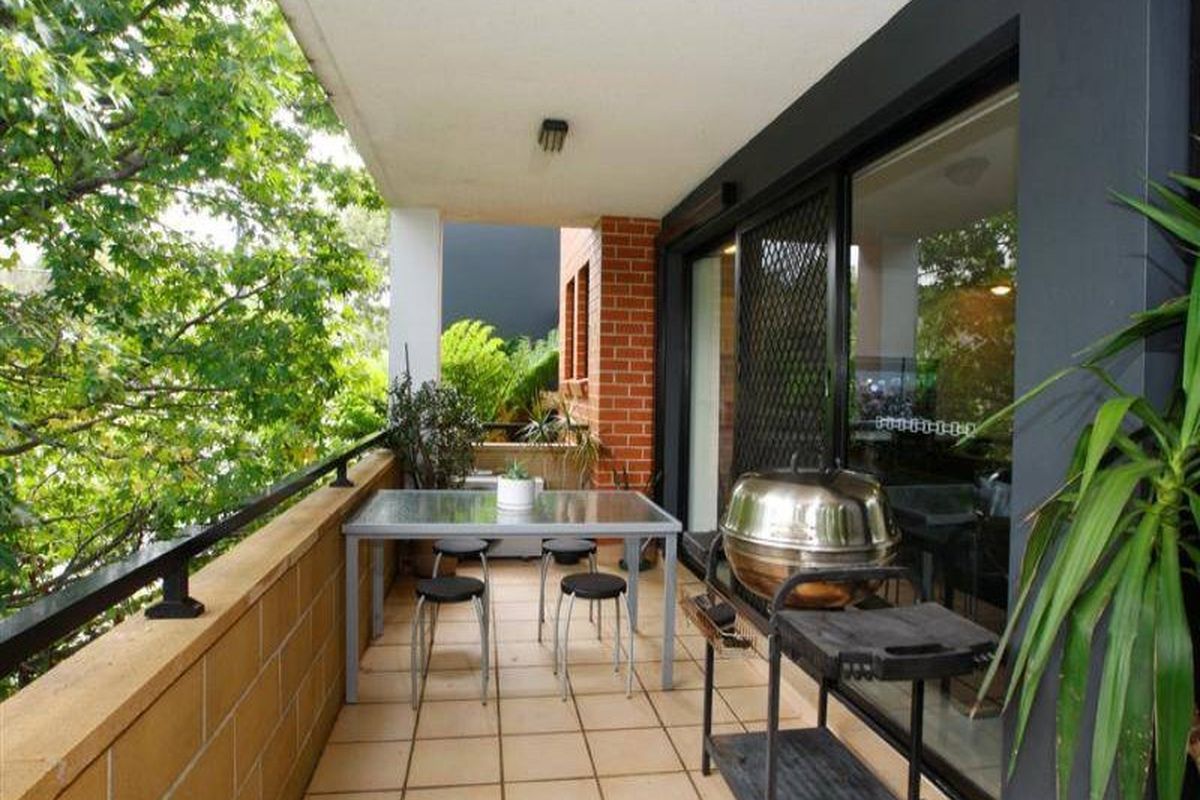 8 / 123 Arthur Street, Homebush West