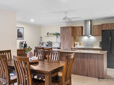 34 Songbird Circuit, Flagstone