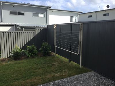 1 / 14 Azure Way, Coomera