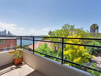 18 / 54 Darling Point Road, Darling Point