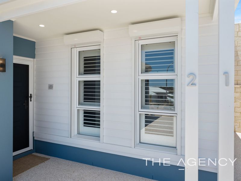 21 Rakitno Close, Lake Coogee
