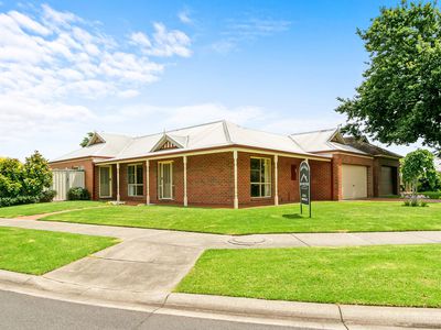 1 Cranswick Crescent, Sale