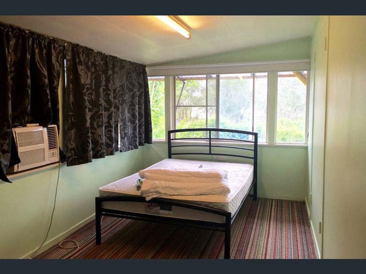 18 VICTORIA STREET, Atherton